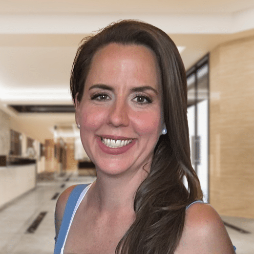 Headshot_Lauren - LB6 (1)